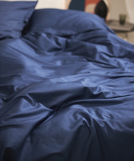 Комплект постельного белья из сатина Essential 150X200 CM тёмно-синего цвета 3